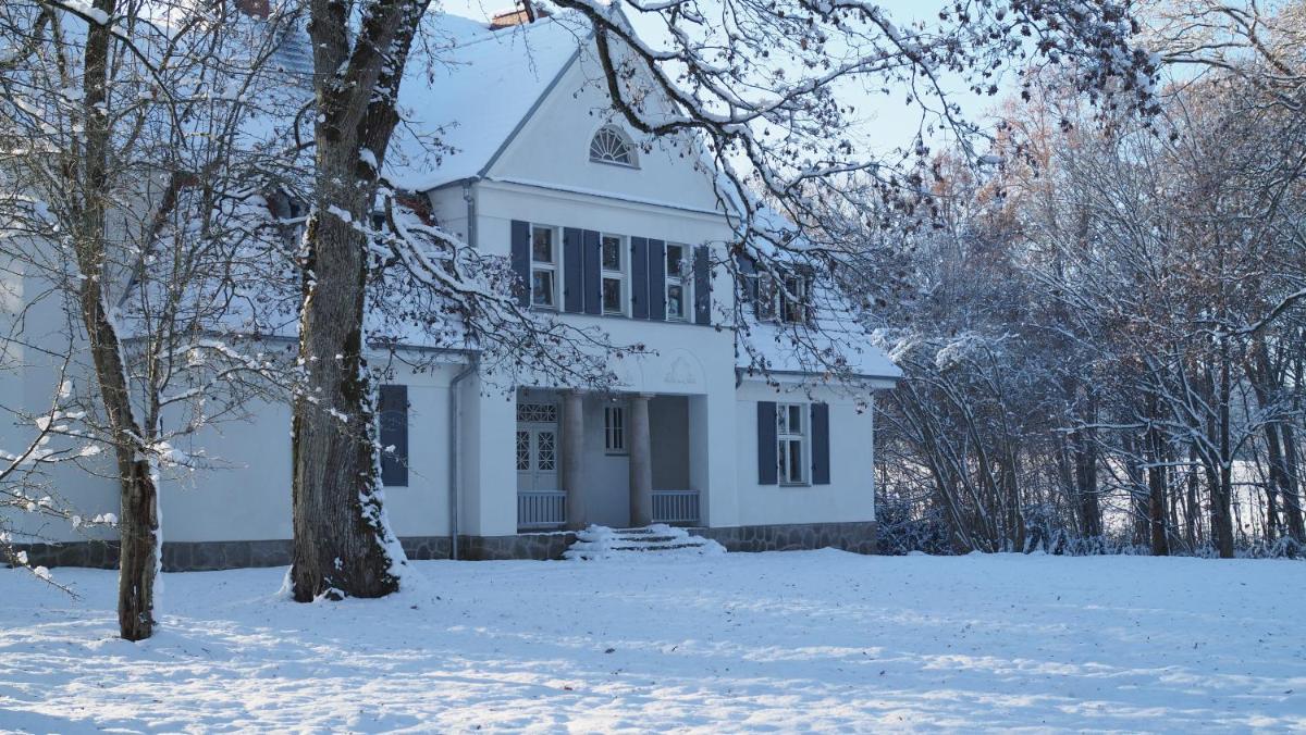 Agroturystyka Dwór Kotowo - Housity