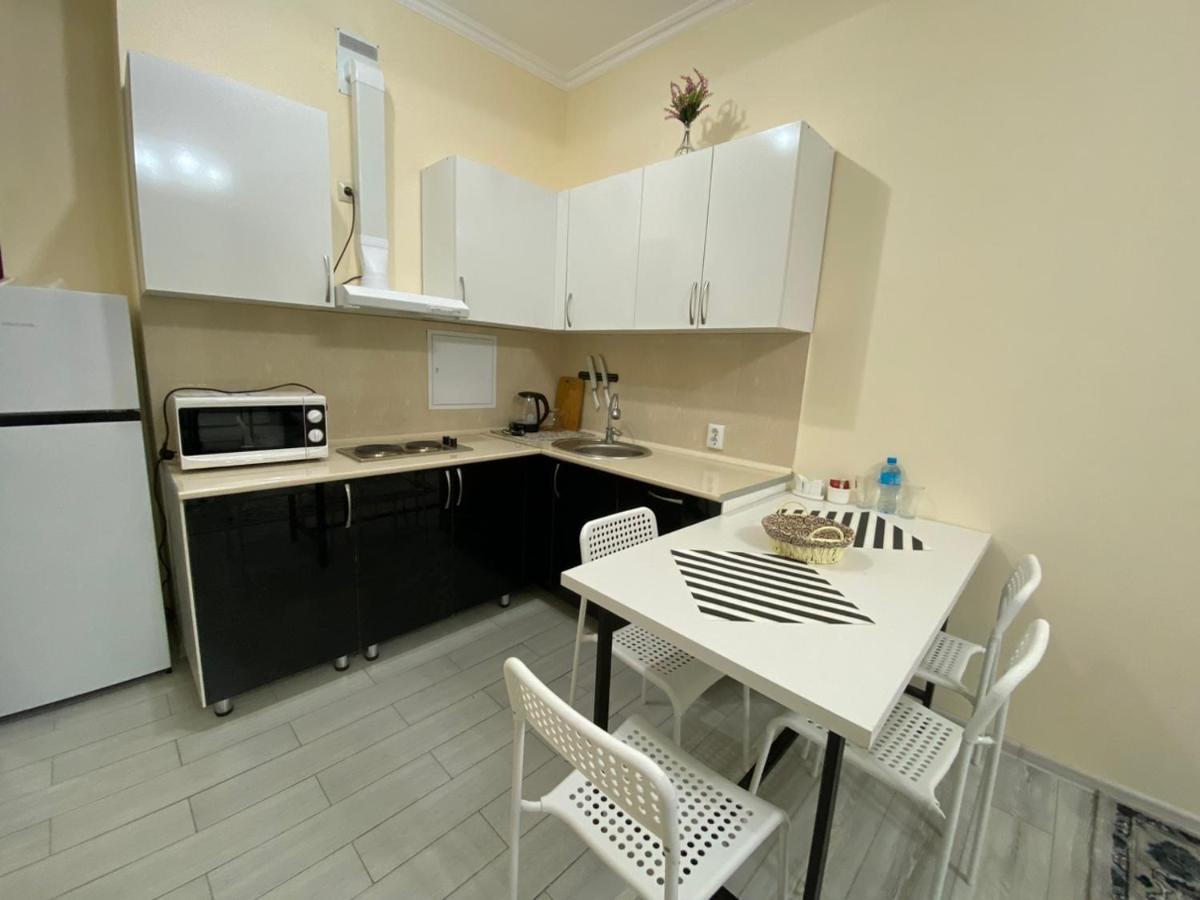 Rusel Hotel - Housity