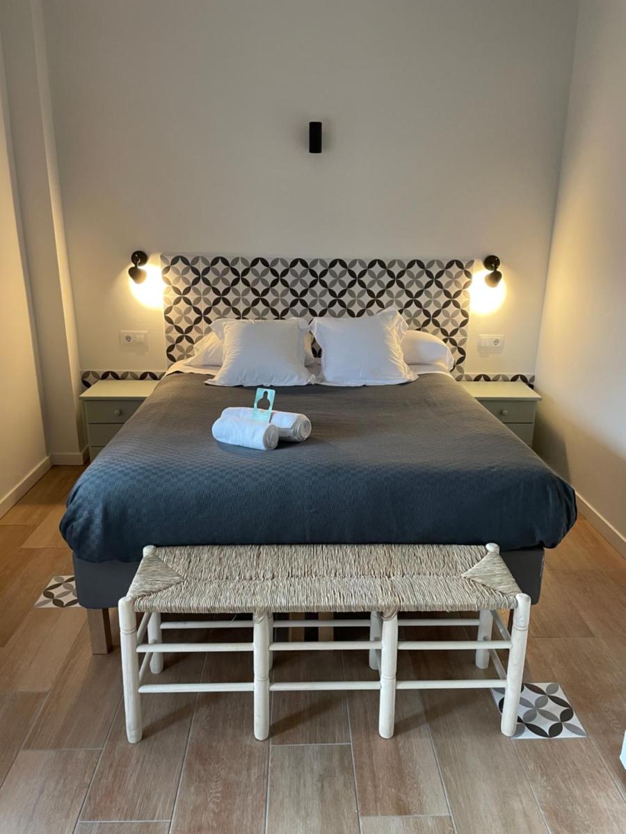 Hotel Les Agudes - Housity
