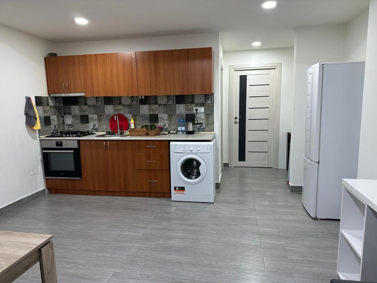 Cozy Countryside Apartment in Zovuni - Housity