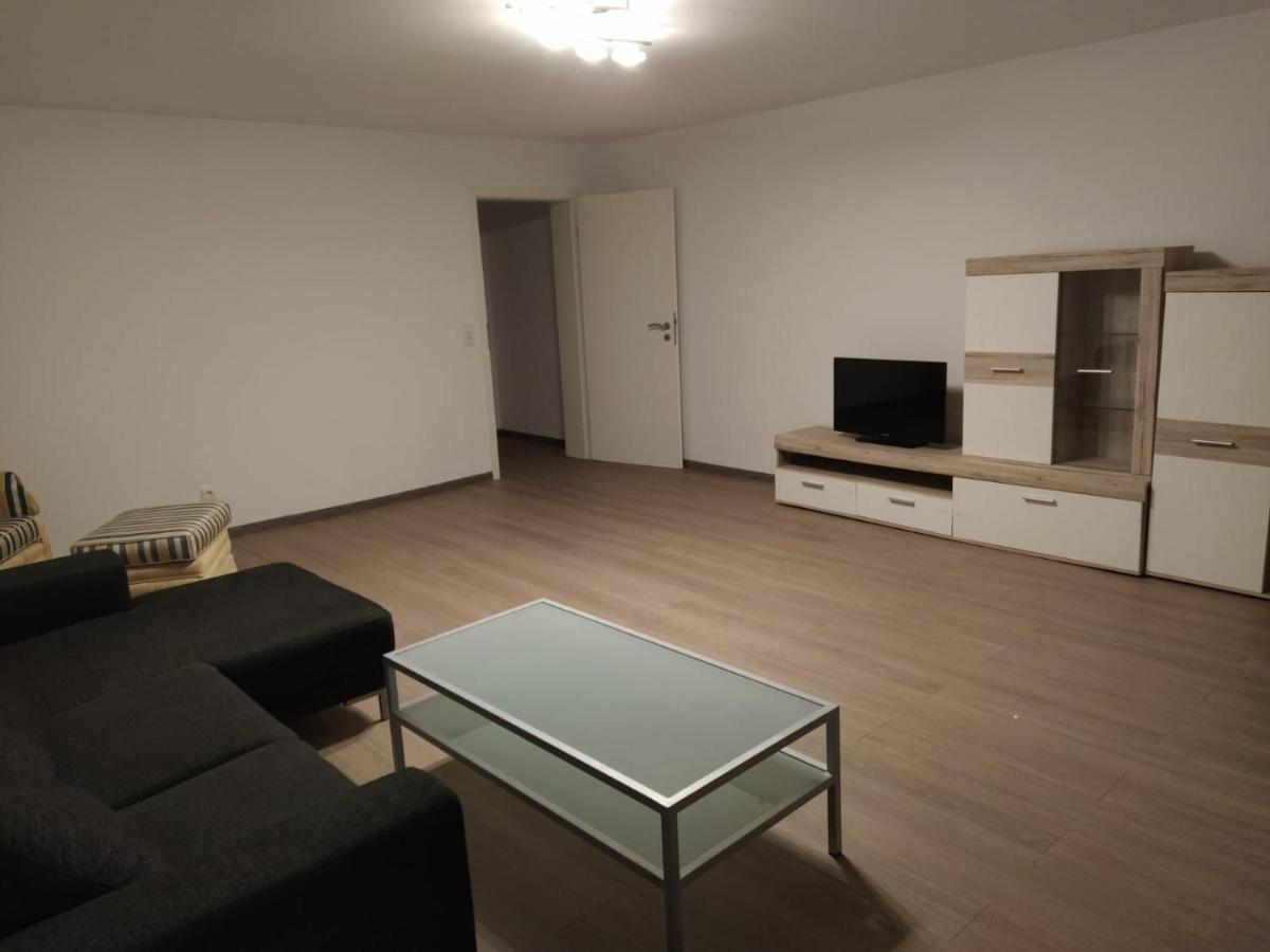 Schöne, große Ferienwohnung in Winden - Housity
