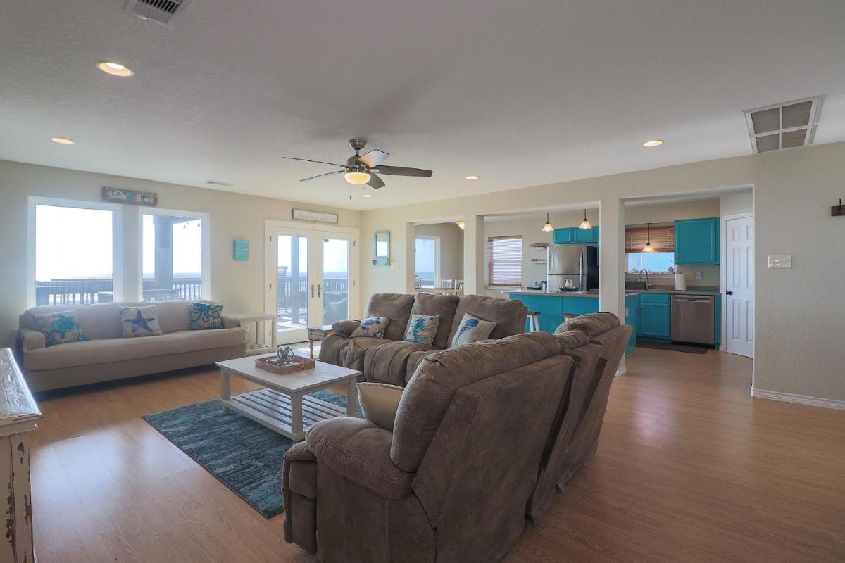 Glorious Home with Private Boardwalk Amazing Beach Views - Housity