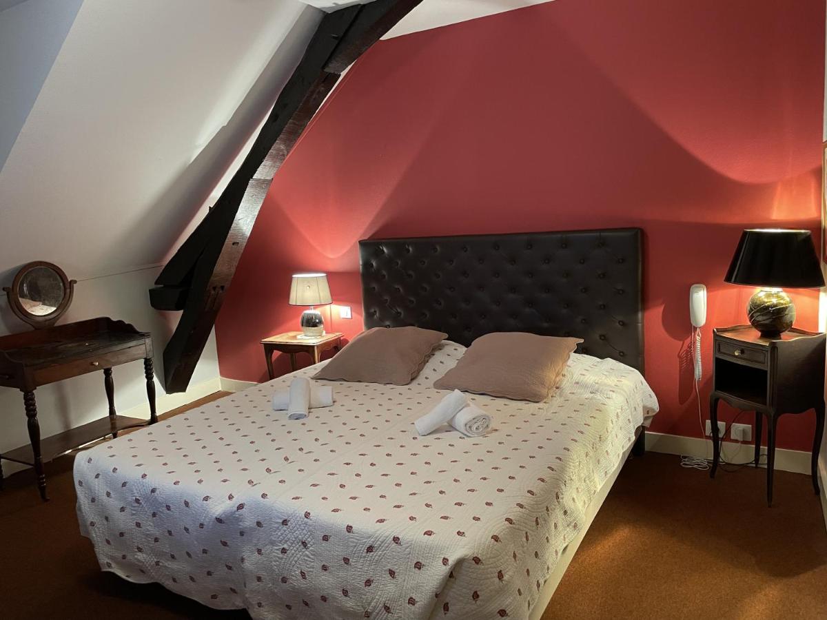 Logis Hôtel Teyssier - Housity