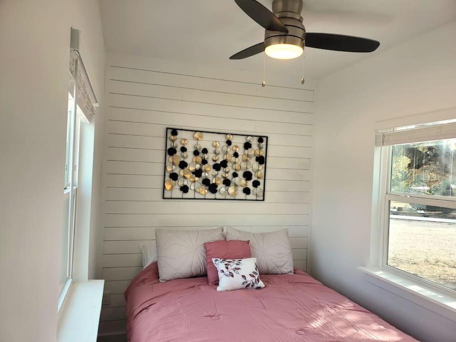TCR at 290 Wine Trail #13 Now dog friendly - Housity