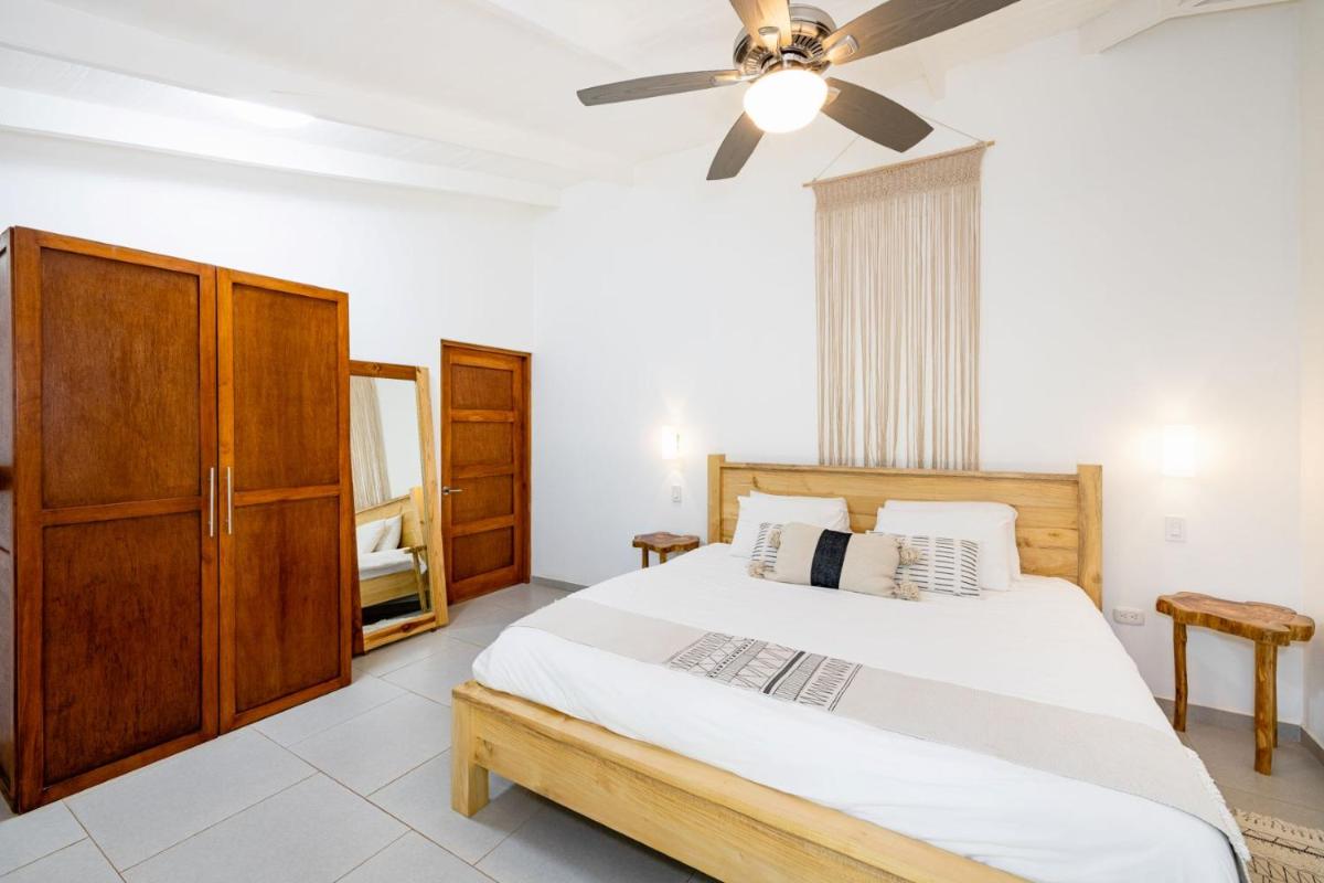 Cafe Playa Negra Hotel - Housity