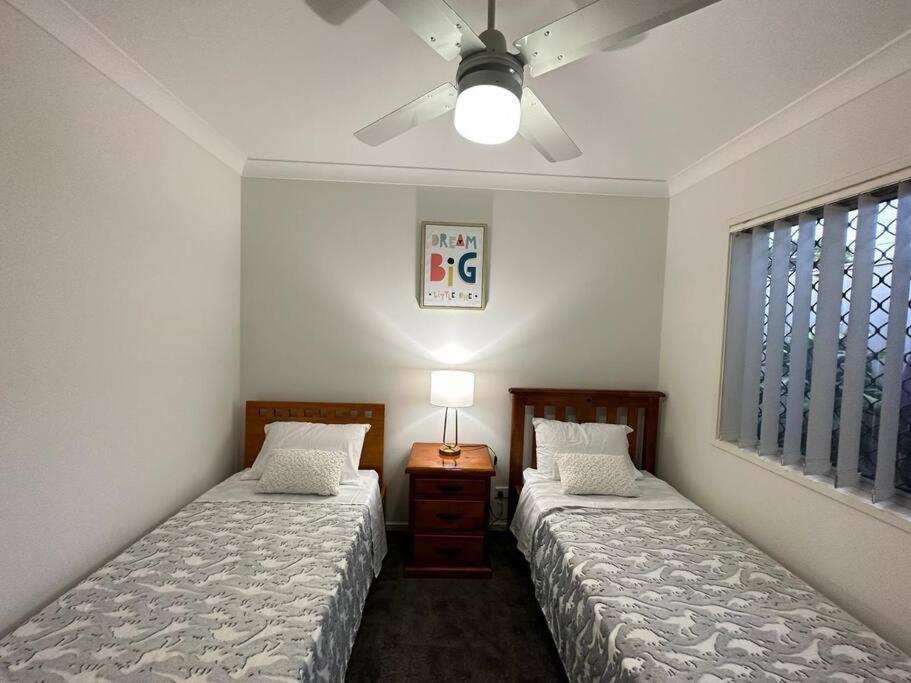 Four Bedroom house in Ipswich city Hosted by Homestayz - Housity