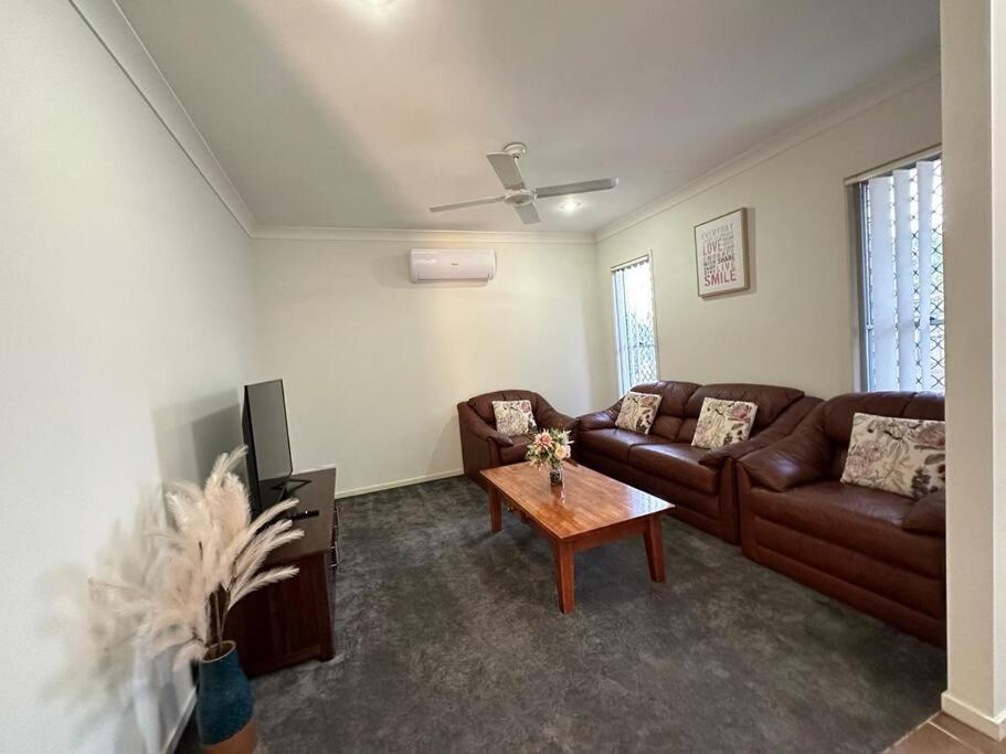 Four Bedroom house in Ipswich city Hosted by Homestayz - Housity
