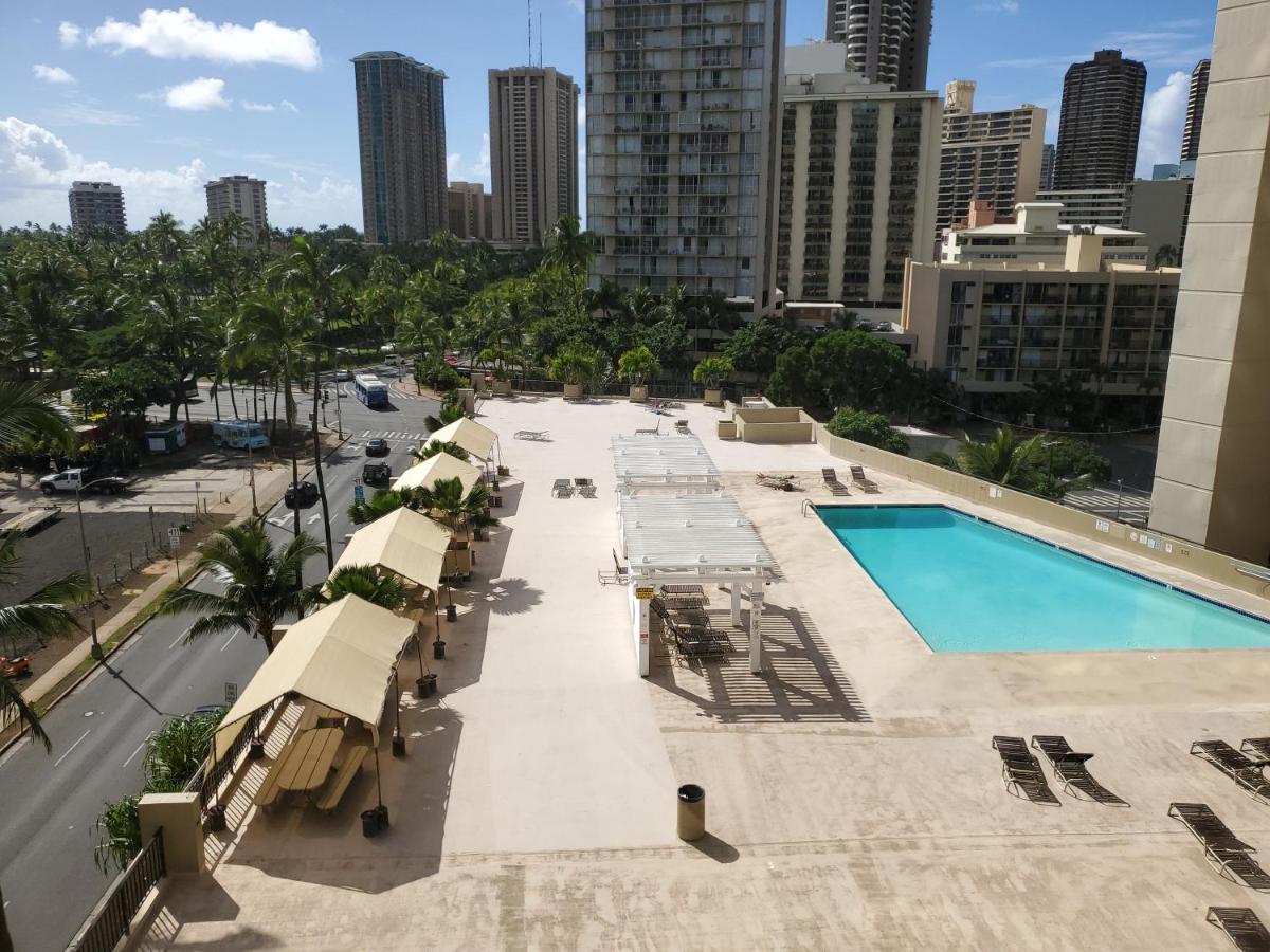 Waikiki beach cozy studio no resort fee - Housity