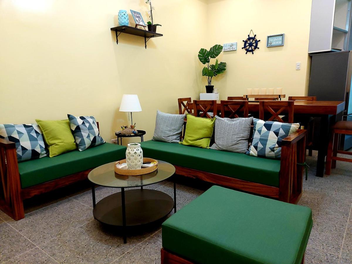 ShaChi: Charming Beach Front Dependance With Jacuzzi - Housity