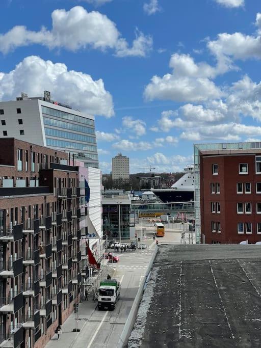 Rooftop mit Fördeblick, zentral & nah am HBF - Housity