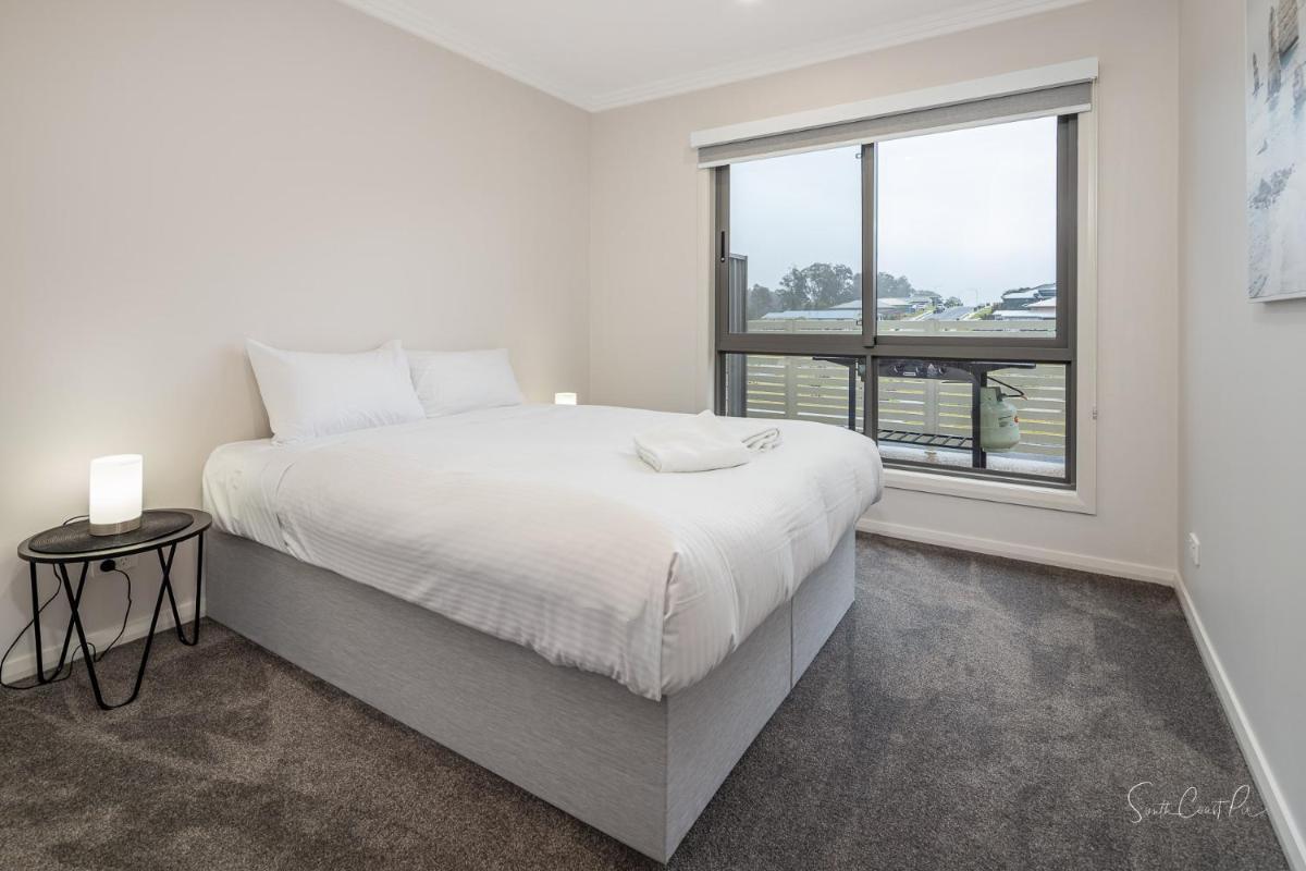 New Sunshine Bay Homes - Housity