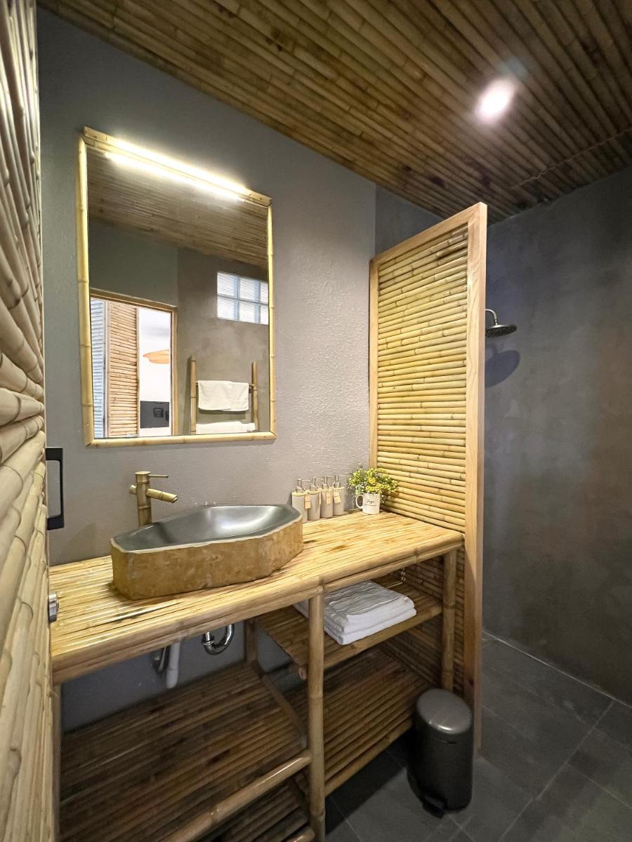 Song Anh Indochina Studio Pasteur gesperrt - Housity