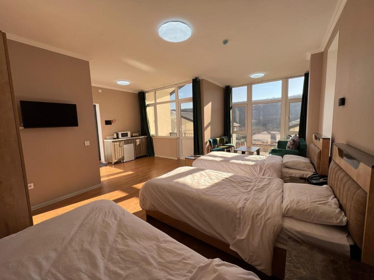 Ahval Hotel - Housity