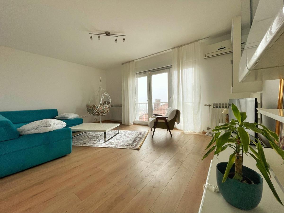 Sarajevo Skyline Suite - Hizvo