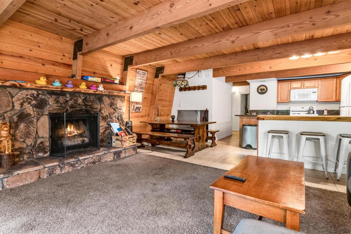 REJUVEN 8 - Close to Lake and Slopes - Housity