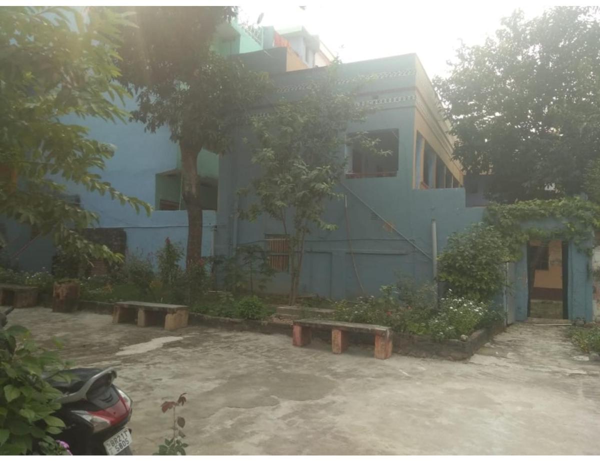 Hotel Kameshwar Bhawan,Rajgir - Housity