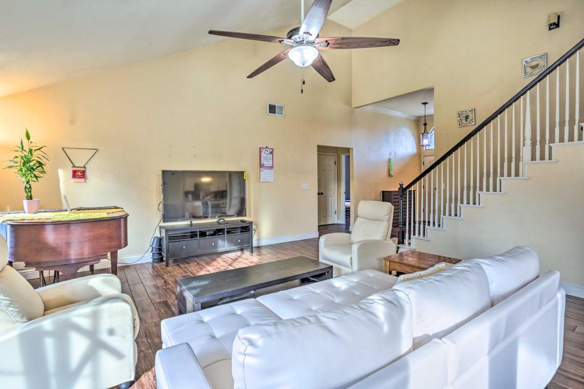 Spacious Fresno Home with Private Pool and Yard - Housity