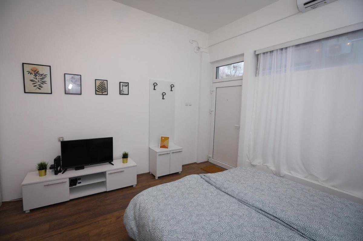 Central Studio Apartman - Housity