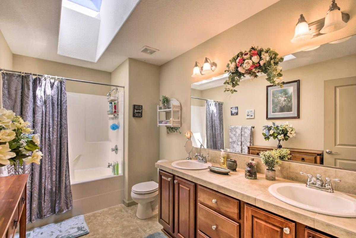 NEW! ‘Diva’s Delight:’ Luxurious Wine Country Home - Housity