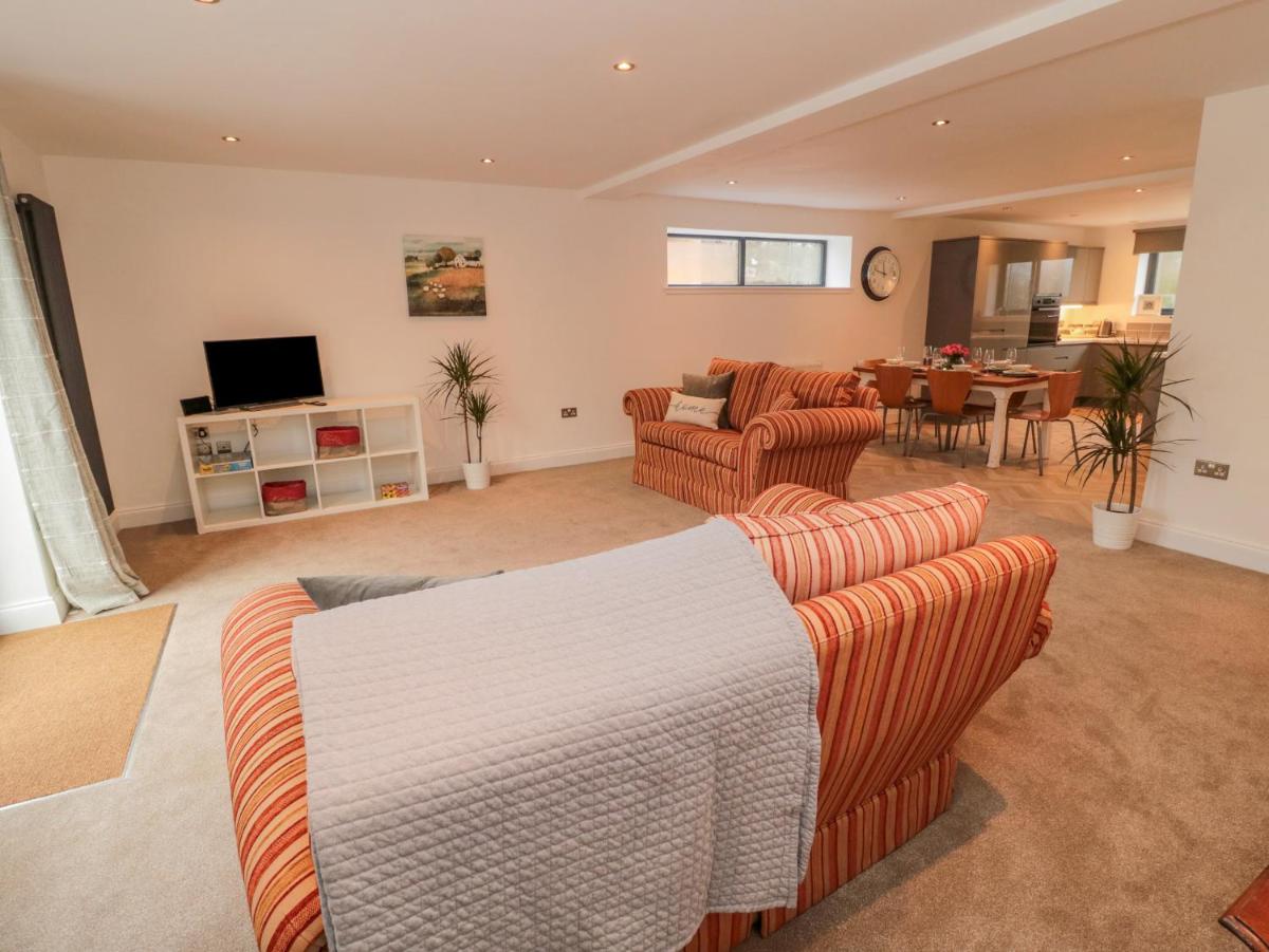 Harvest Cottage 1 - Housity