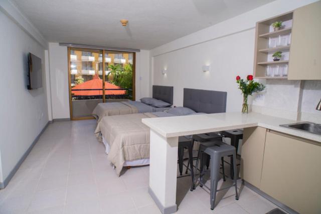 Suitetrails - Habitacion Hotel Dynasty