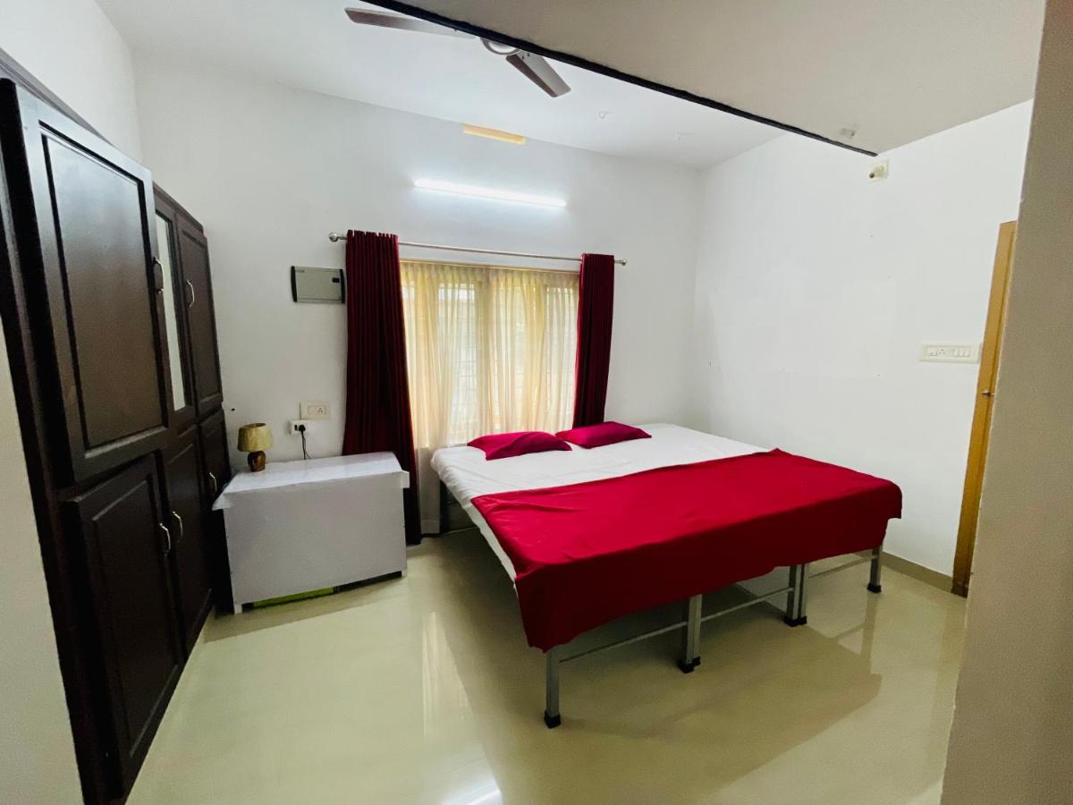 Rose Garden Homestay Thrissur - Housity
