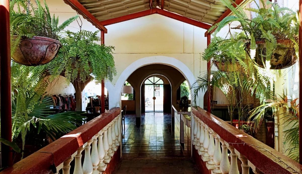 HOSTAL CASA BELINDA - Housity