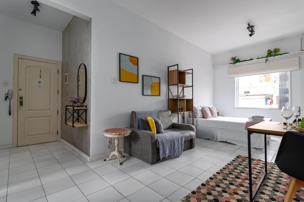 Pineapples J804 - Lindo Flat em Ipanema Z2 - Housity