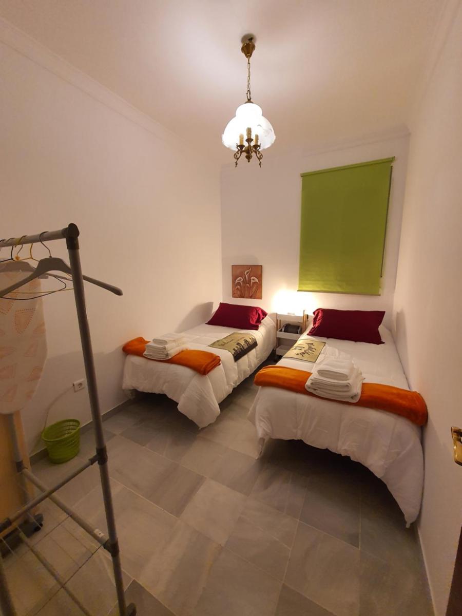 Piso tres dormitorios centro de Marchena. Sevilla - Housity