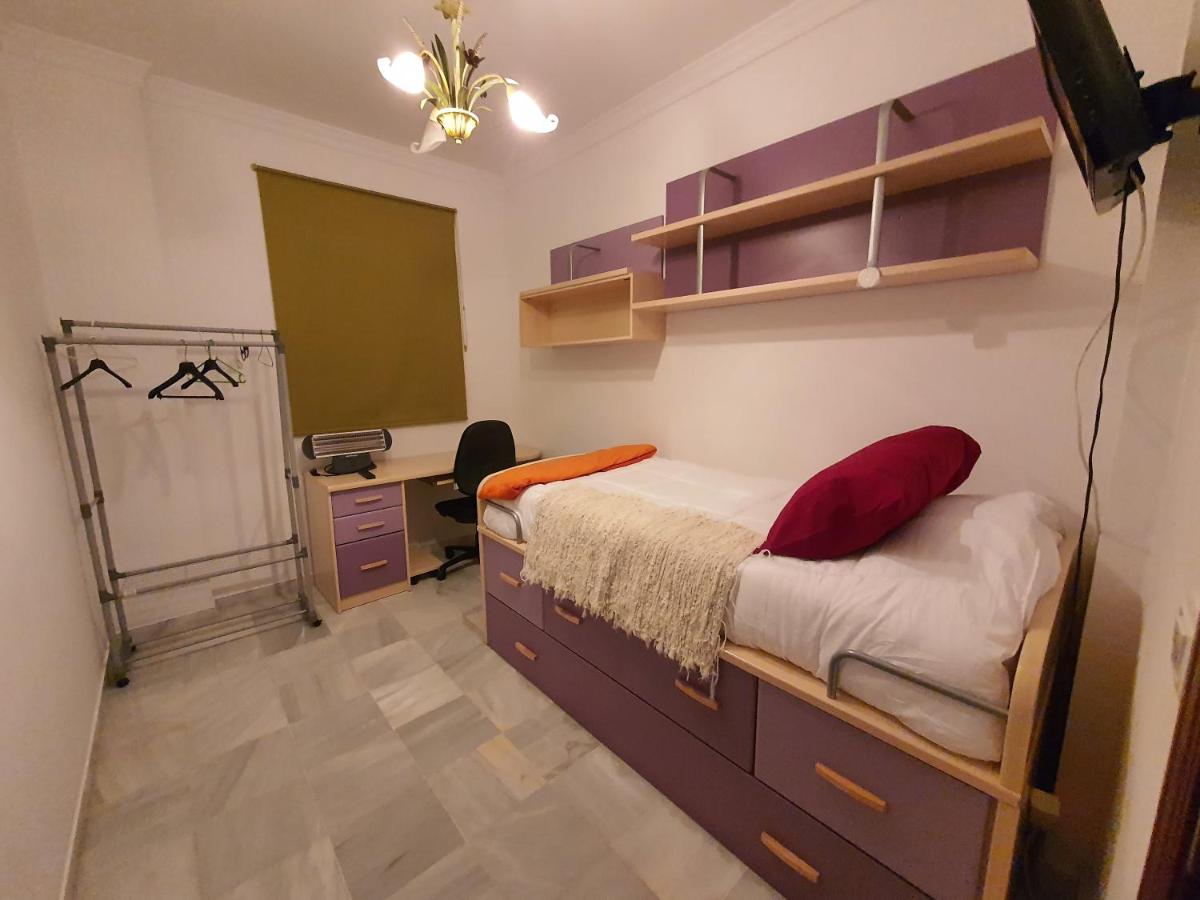 Piso tres dormitorios centro de Marchena. Sevilla - Housity