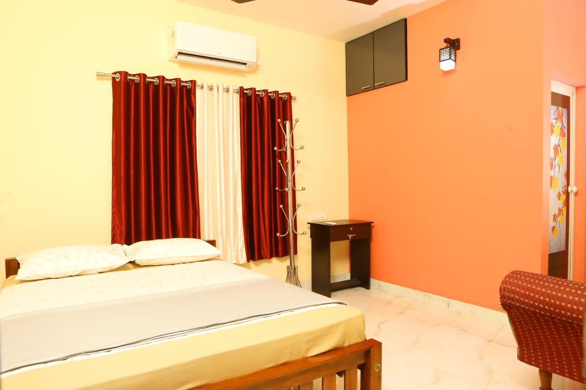 PAUL'S HOME STAY - Housity