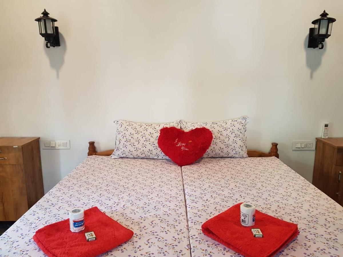 Marari Neena Beach homestay - Housity