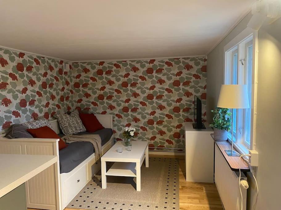 Mindre lägenhet i en lantlig miljö i Skrea - Housity