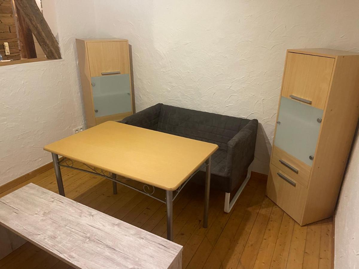 Fritterin - Housity