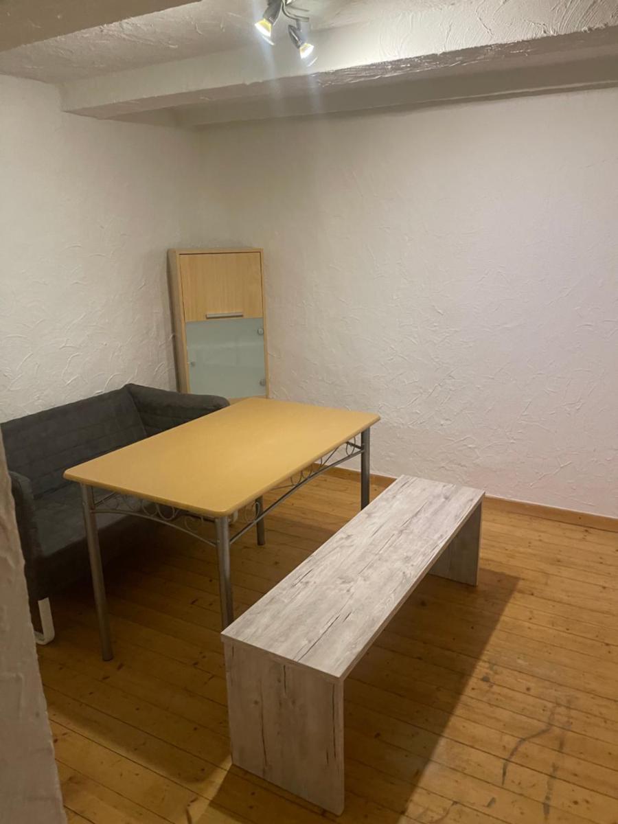 Fritterin - Housity