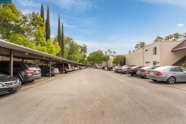 Concord 2-bedroom House - Housity