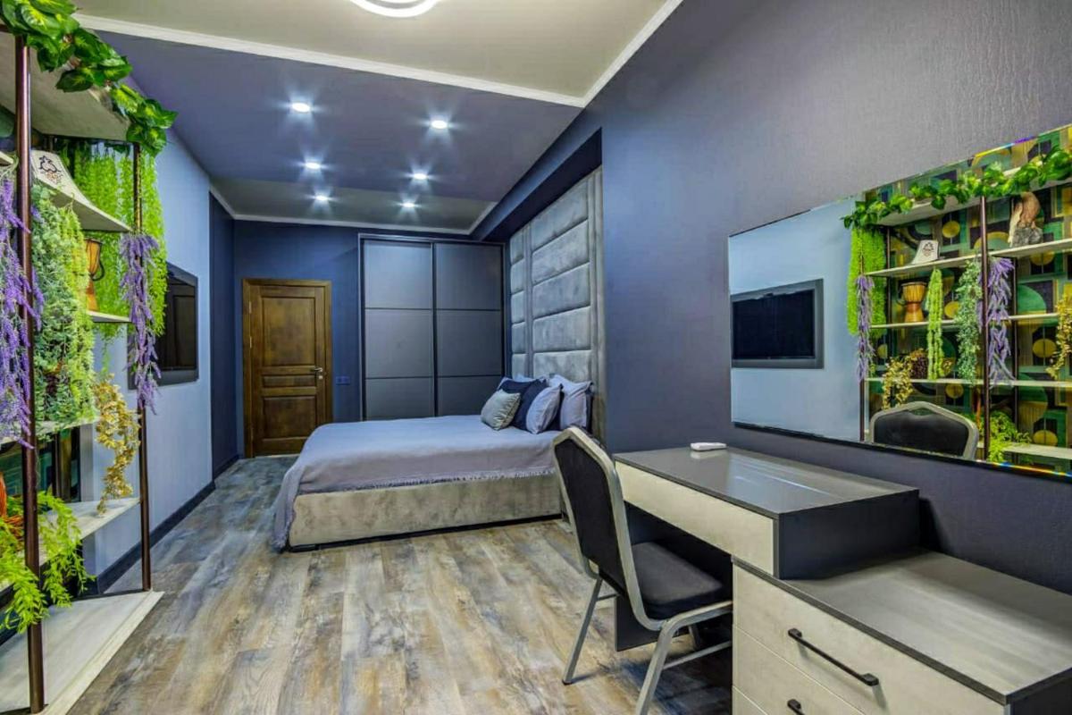 Rent Home KG! Апартаменты по Токтогула - Housity