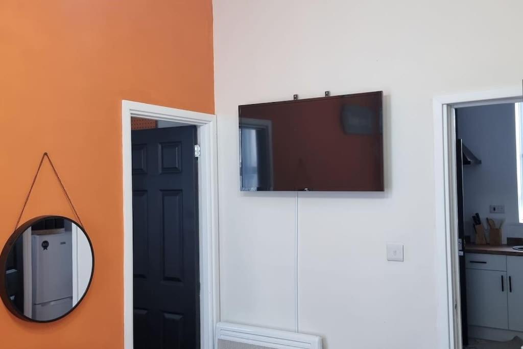 skyline King suites 202 - Housity