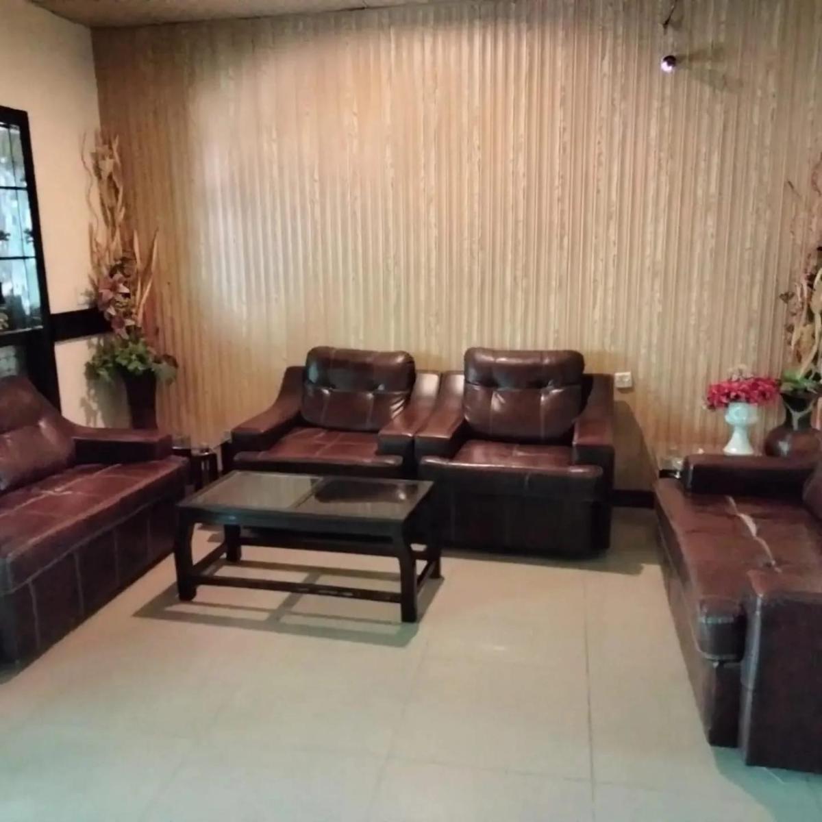 Karachi Guest House & Couple Hotel - Housity