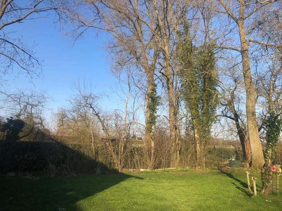 Charmant huisje in Tollembeek . - Housity
