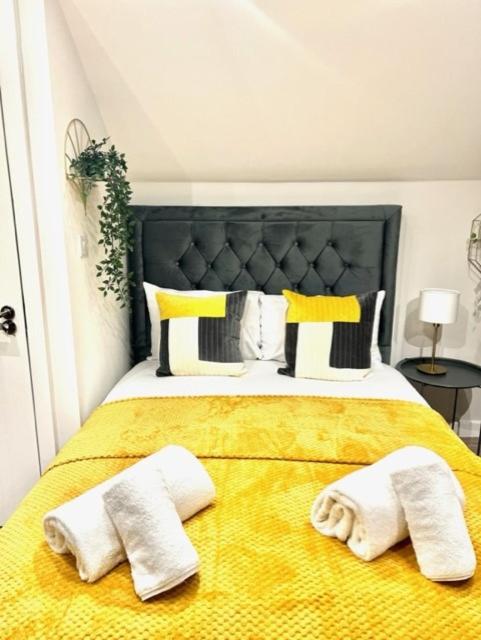 Heathrow Stays near Southall - Housity