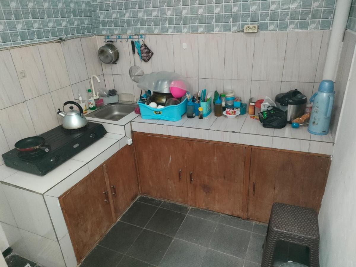 Giri Home & Travel - Housity