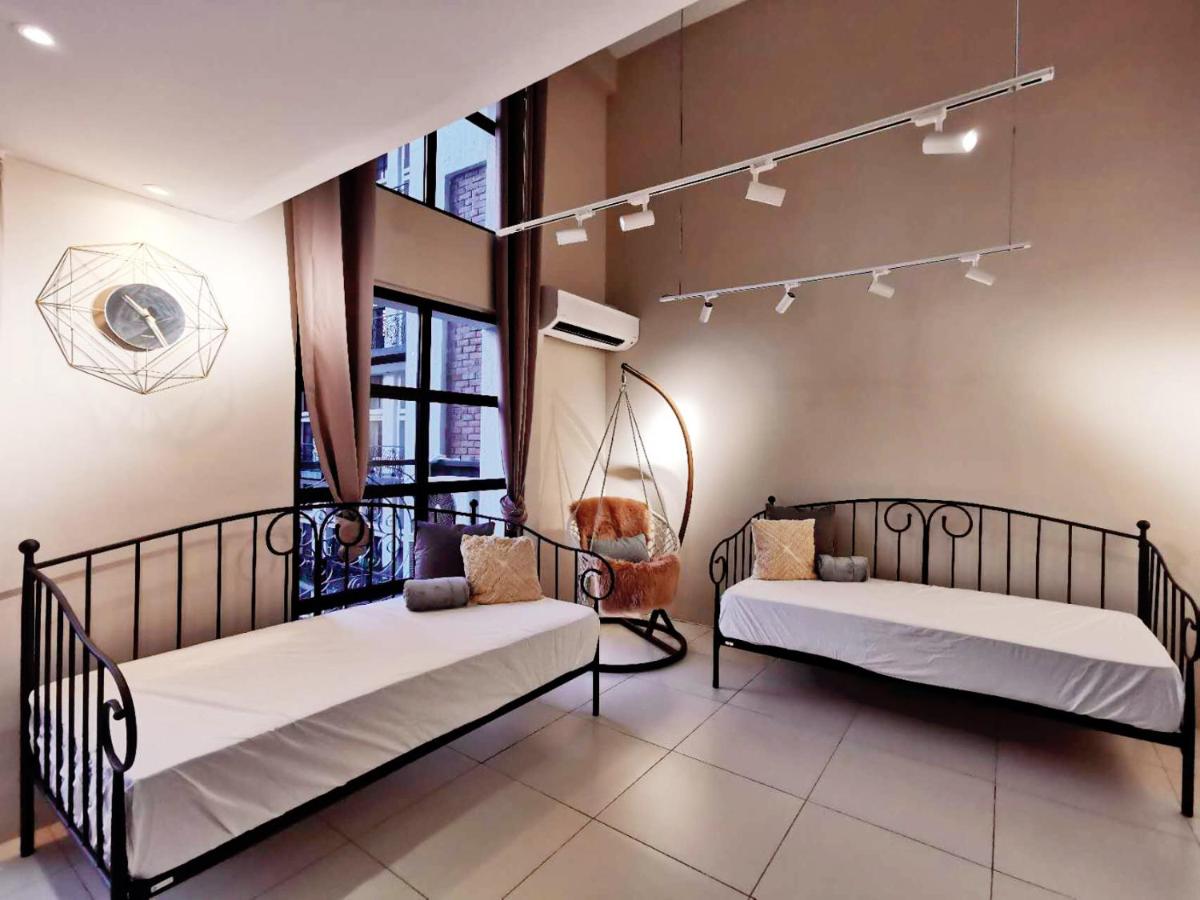 Empire City Damansara Petaling Jaya Selangor by MomoHome - Housity