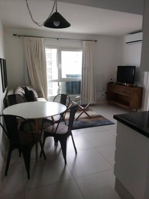 Lux Tower Departamento 2 ambientes - Housity