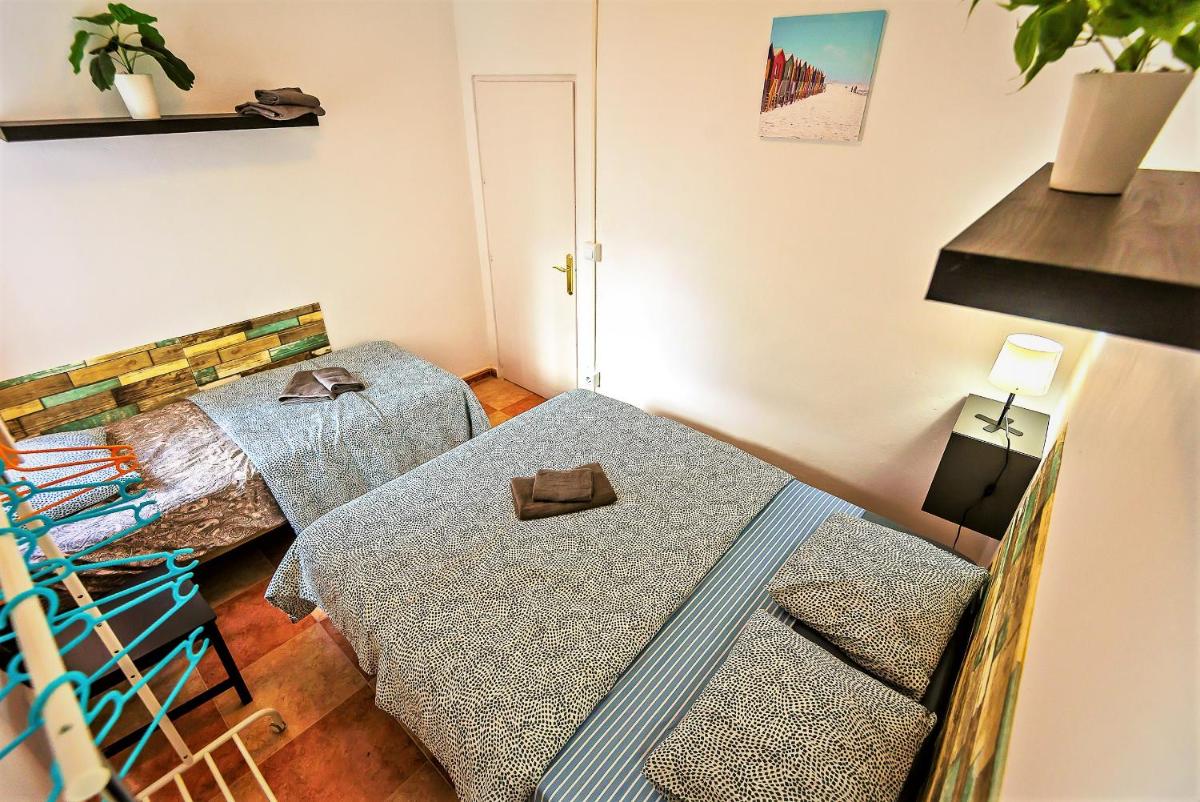 Plaza Polvorista 4-Bedroom Apartment w Balcony - Housity
