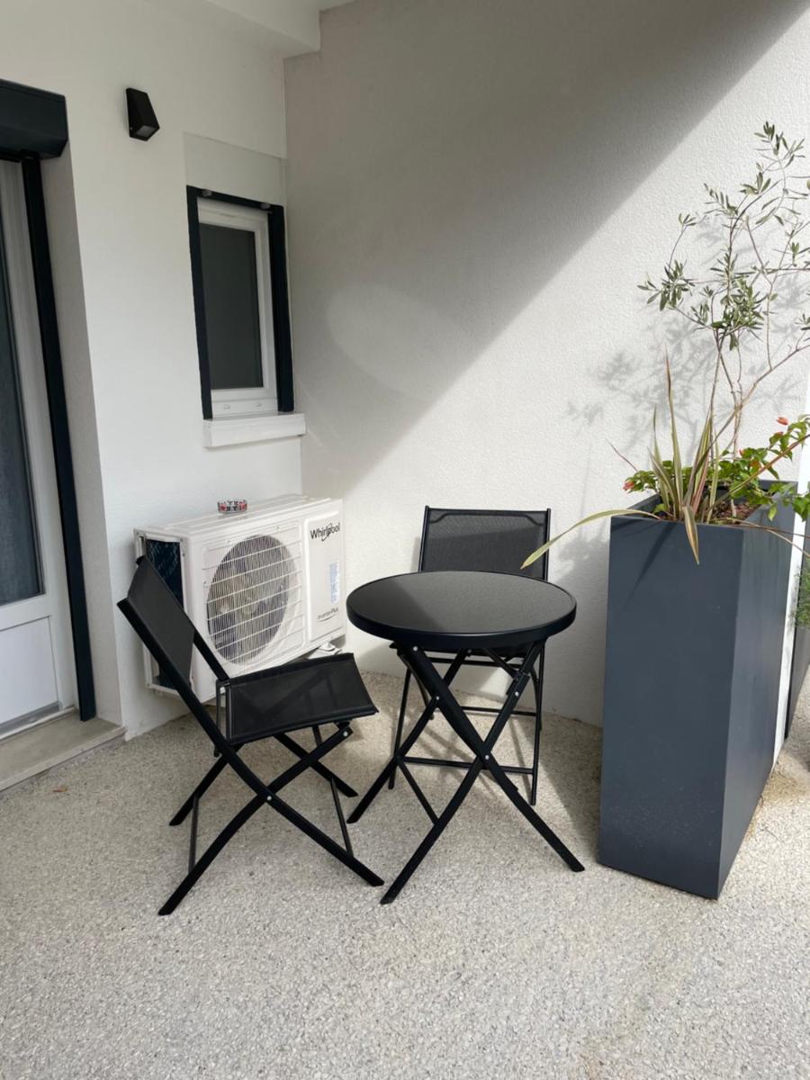 Maison d'hôtes Romarine - Housity