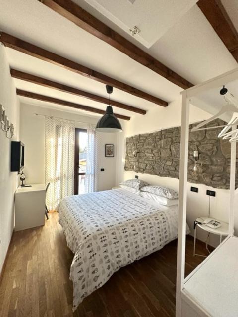 Hotel Gabriella - Housity