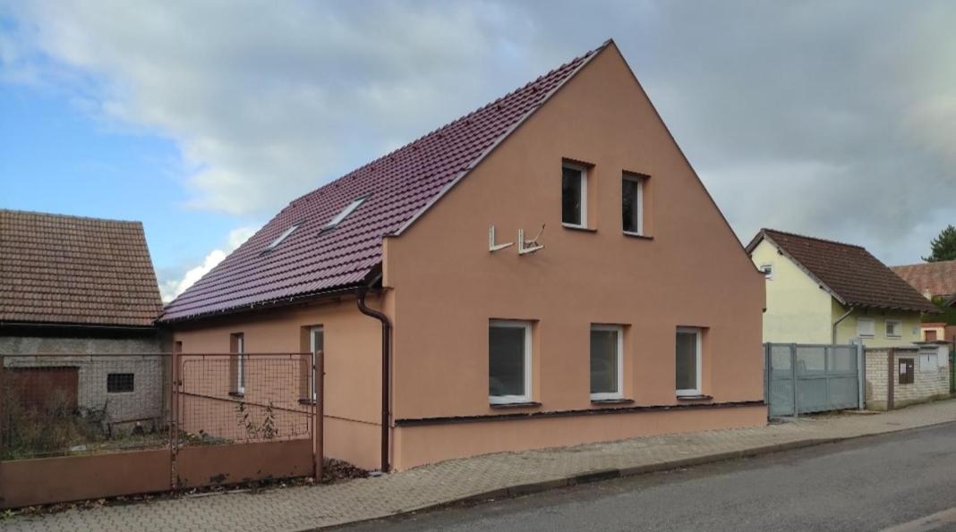 Železnohorské Apartmány u Sečskeho zámku - Housity