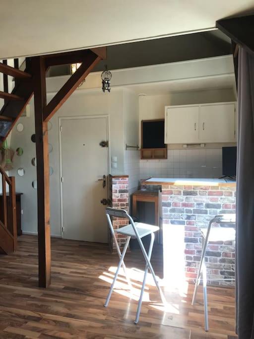 Appartement en duplex situé à la limite TOURS - Housity