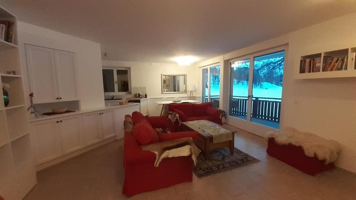 Lovely 3 Bedroom Apt. - Housity